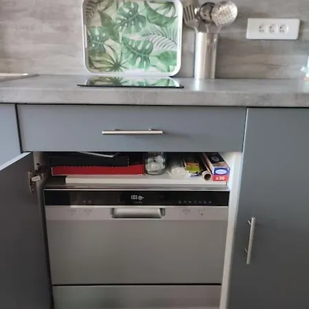 30 M 2 Avec Terrasse Et Coin Detente Apartment