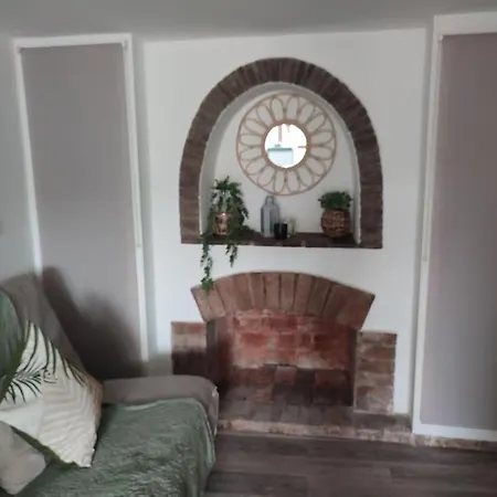 Apartment 30 M 2 Avec Terrasse Et Coin Detente *